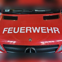 Die Feuerwehr brachte die Flammen unter Kontrolle. (Symbolbild) (Foto: Malin Wunderlich/dpa)