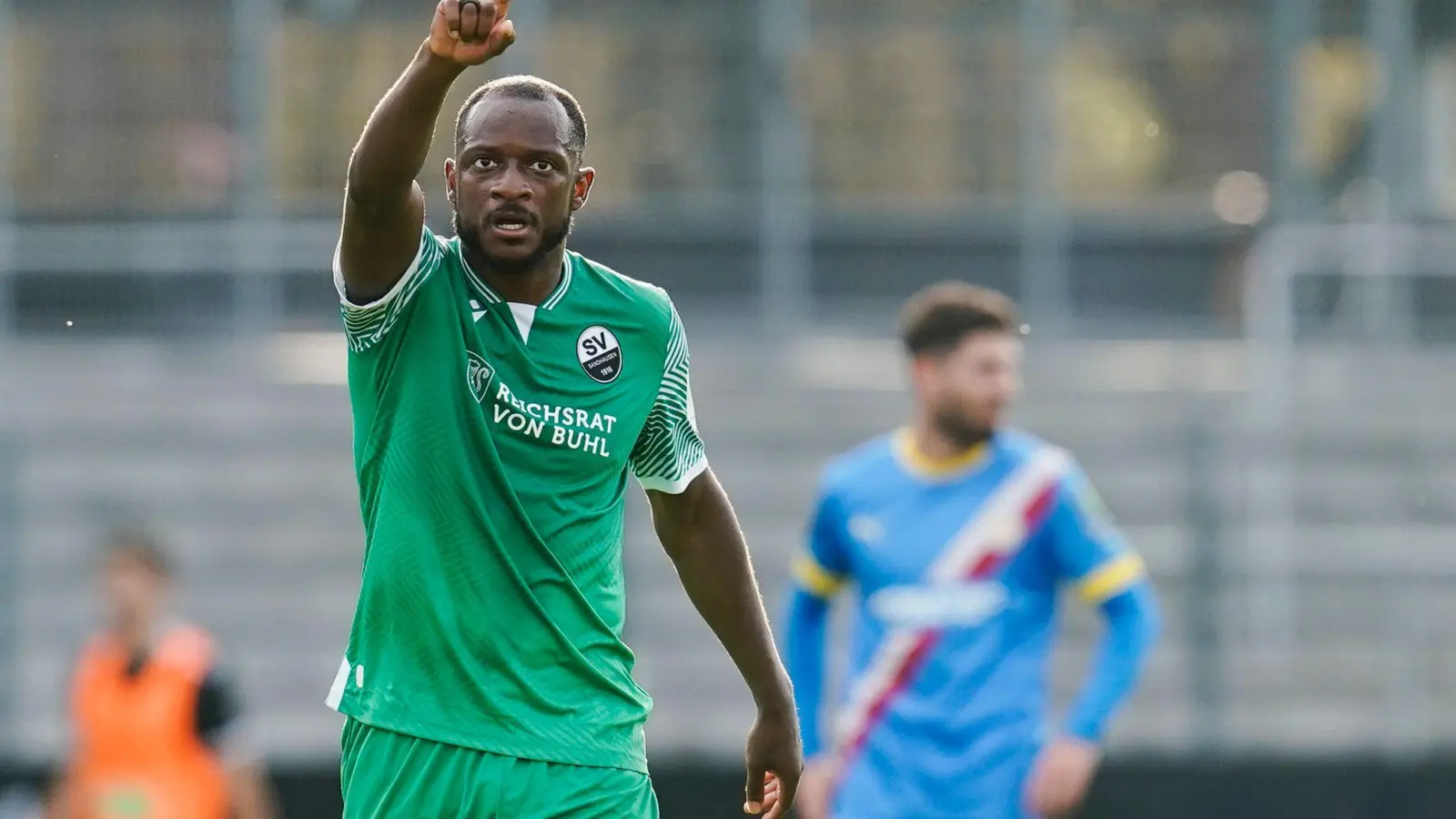 David Kinsombi Kinsombi wechselt zum SC Paderborn. (Foto: Uwe Anspach/Deutsche Presse-Agentur GmbH/dpa)