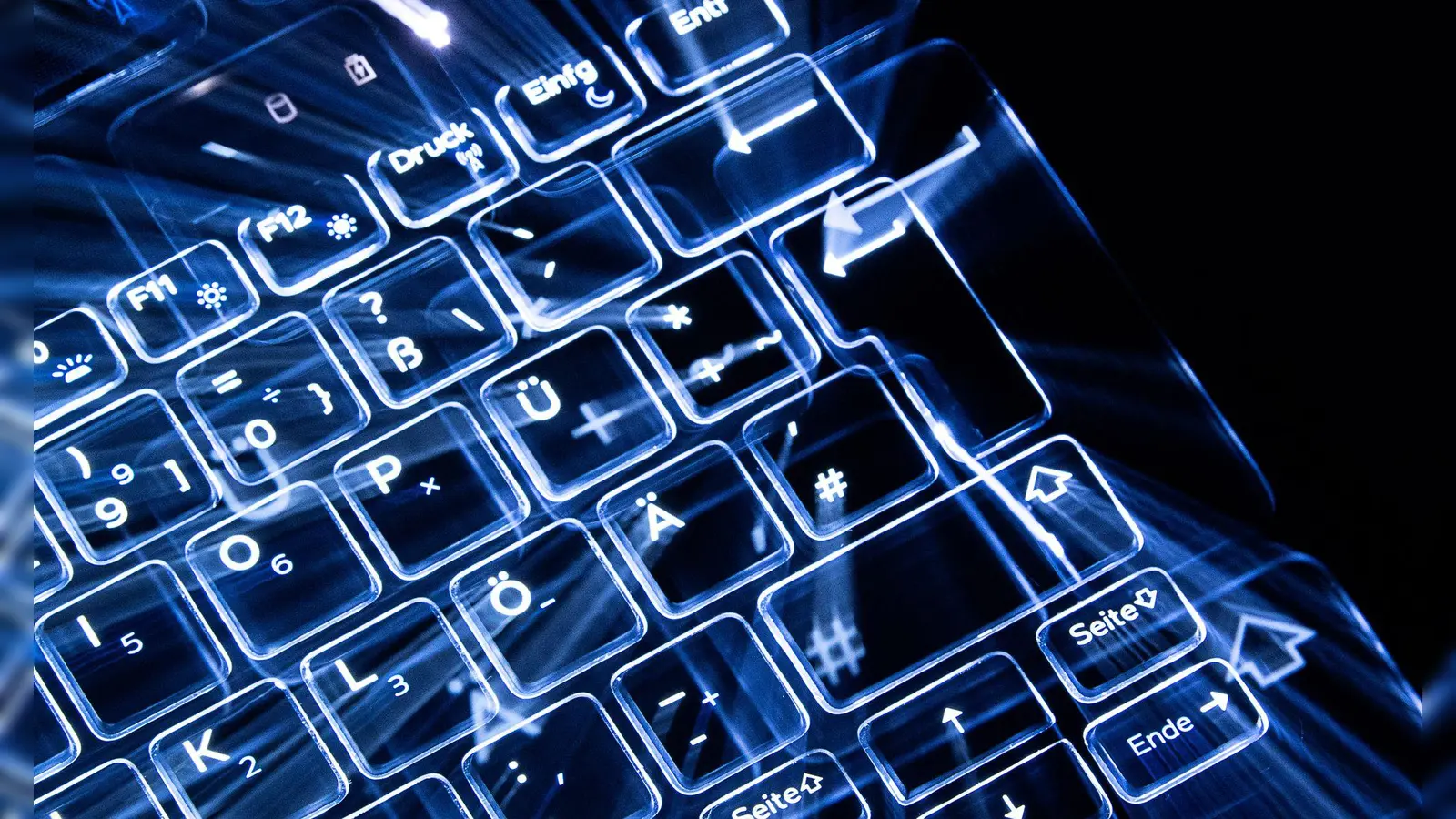 Das Datennetz der Berliner Verwaltung war tagelang Ziel eines Hackerangriffs. (Symbolbild)  (Foto: Sebastian Gollnow/dpa)