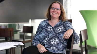 Will mit neuen Angeboten junge Menschen und auch ältere Einsteiger für klassische Musik gewinnen: die Ansbacher Konzertdramaturgin Susanne Hoch. (Foto: Thomas Wirth)
