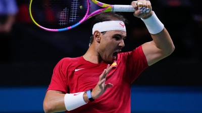 Rafael Nadal versuchte noch einmal alles, es reichte aber nicht. (Foto: Manu Fernandez/AP/dpa)