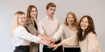 Viel Erfolg bei der Suche nach deinem individuellen Traumberuf. Die beteiligten Firmen empfehlen sich und freuen sich auf deine Bewerbung! (Foto: Pexels)