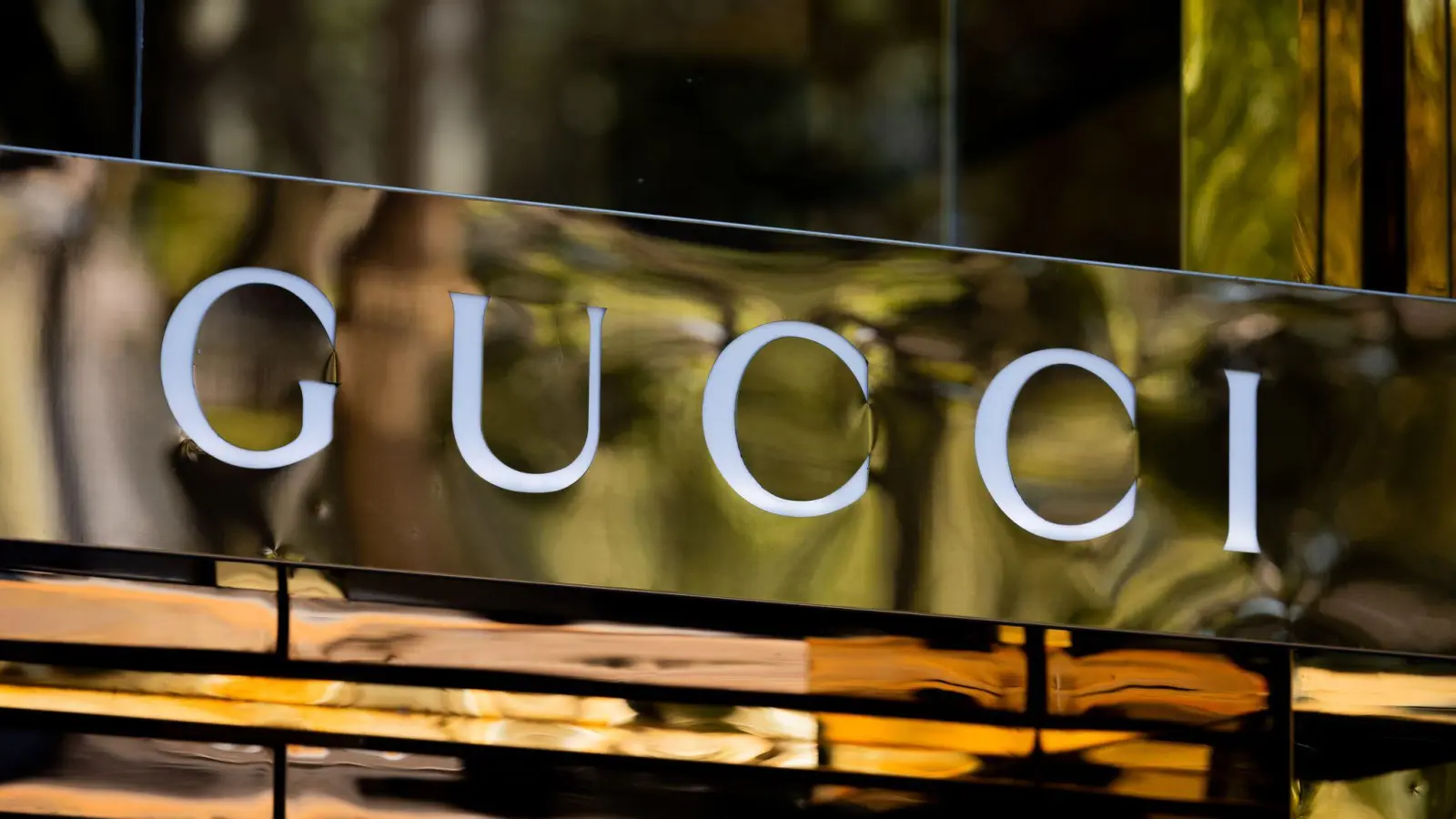 Die Luxusmarke bereitet dem Mutterkonzern Sorgen. (Archivbild) (Foto: Rolf Vennenbernd/dpa)