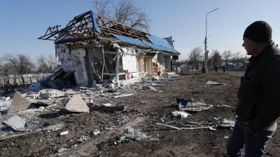 Wolnowacha ist einer von vielen Orten im ostukrainischen Gebiet Donezk, die russische Soldaten im Zuge des Krieges überfallen haben. (Achivbild) (Foto: Victor/XinHua/dpa)