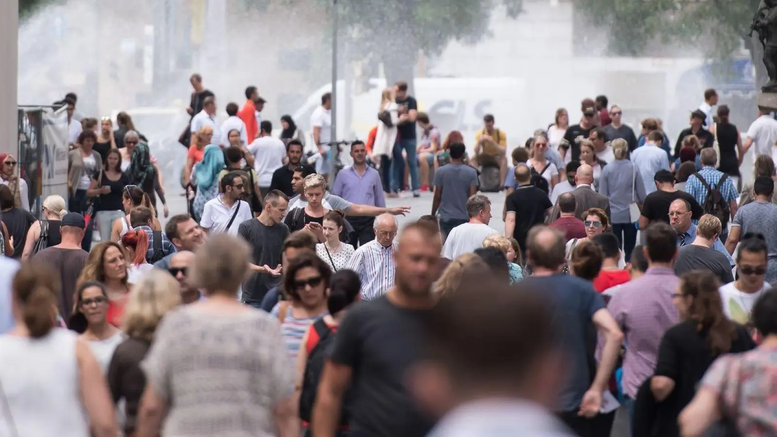 2045 könnten 85,5 Millionen Menschen in Deutschland leben. (Foto: Sven Hoppe/dpa)