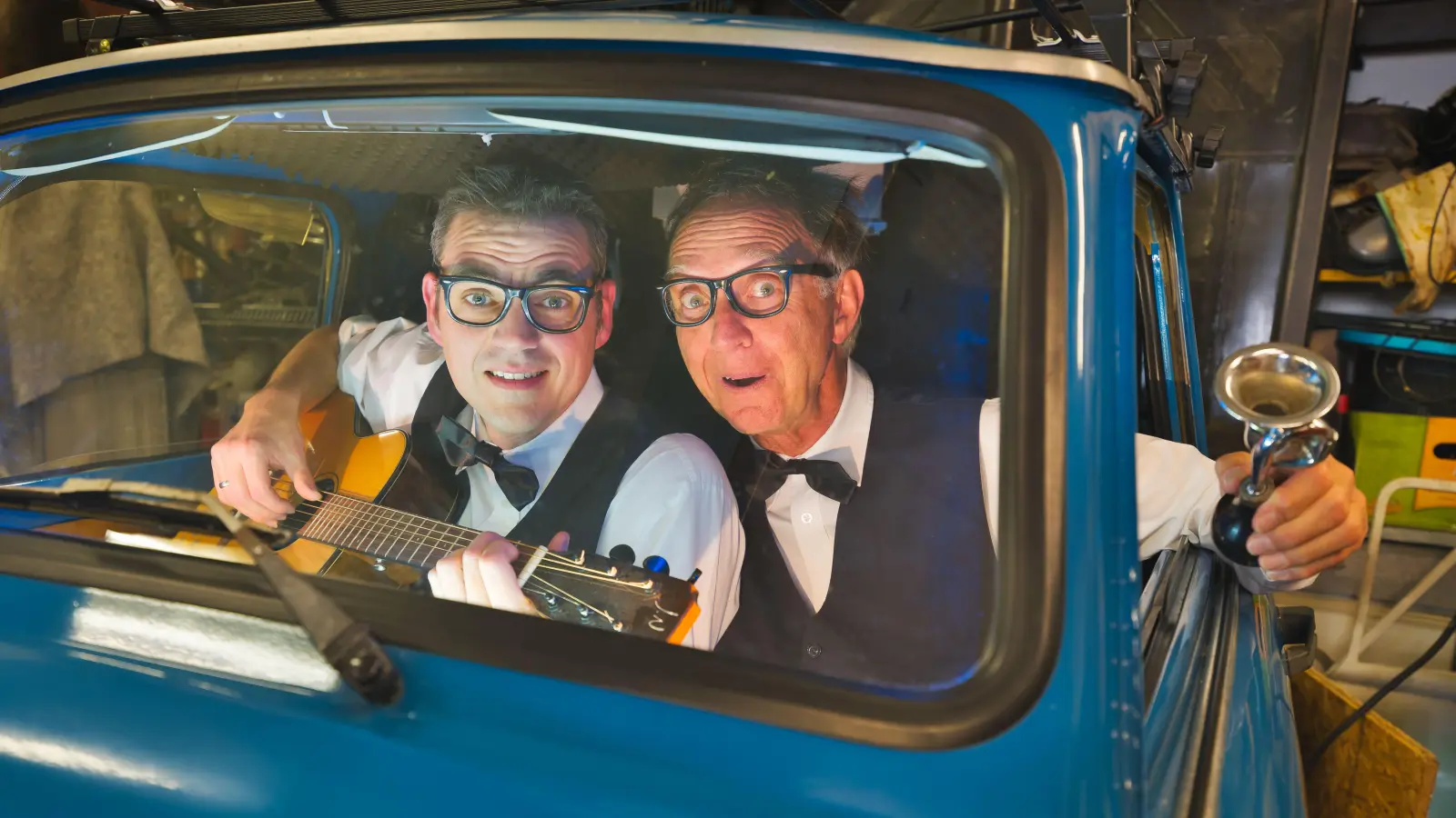 Die lebende Musikbox: Zuhörer wählen ihr Lieblingslied aus und die Band beginnt zu spielen. (Foto: Marc Gilgen)