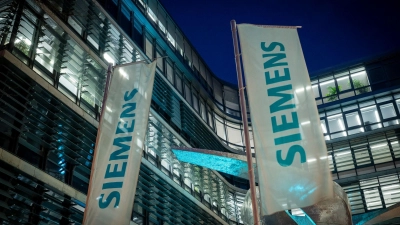 Siemens baut Jobs ab.  (Foto: Peter Kneffel/dpa)