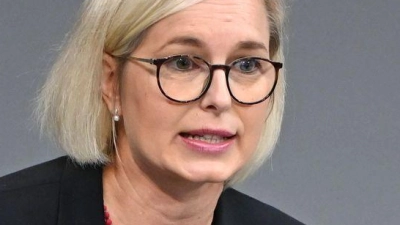 Christiane Schenderlein (CDU), Staatsministerin für Sport und Ehrenamt - die Bundesregierung überlässt die Diskussion über einen möglichen WM-Boykott dem Sport und betont dessen Autonomie (Archivbild) (Foto: Elisa Schu/dpa)