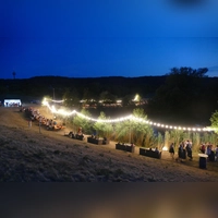 In der Nacht machte das „Lichterfest” seinem Namen alle Ehre. Wegen der Temperaturen fing die Veranstaltung zwei Stunden später als in anderen Jahren an. (Foto: Helmut Meixner)