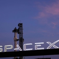 SpaceX investiert neben Raketen erheblich in Künstliche Intelligenz. (Archivbild) (Foto: Eric Gay/AP/dpa)