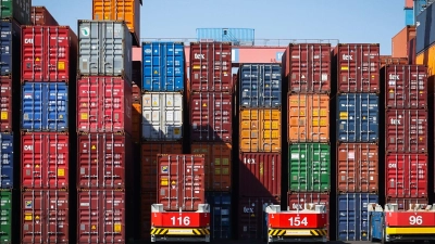 Mehr Handel, mehr Wachstum, mehr Jobs: Die EU-Kommission verspricht, dass die Vorteile des Merkur-Abkommens klar überwiegen. (Archivbild) (Foto: Christian Charisius/Deutsche Presse-Agentur GmbH/dpa)