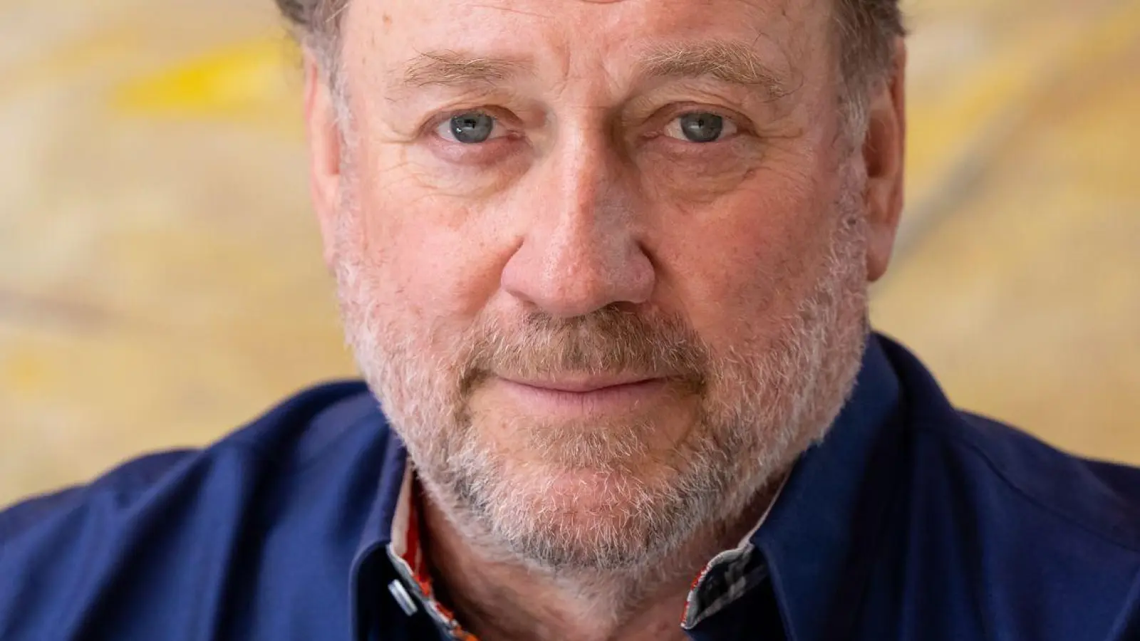 Musikproduzent Harold Faltermeyer hat den Weihnachtssong „The Sunny Side Of Christmas“ mitproduziert. (Archivbild) (Foto: Sven Hoppe/dpa)