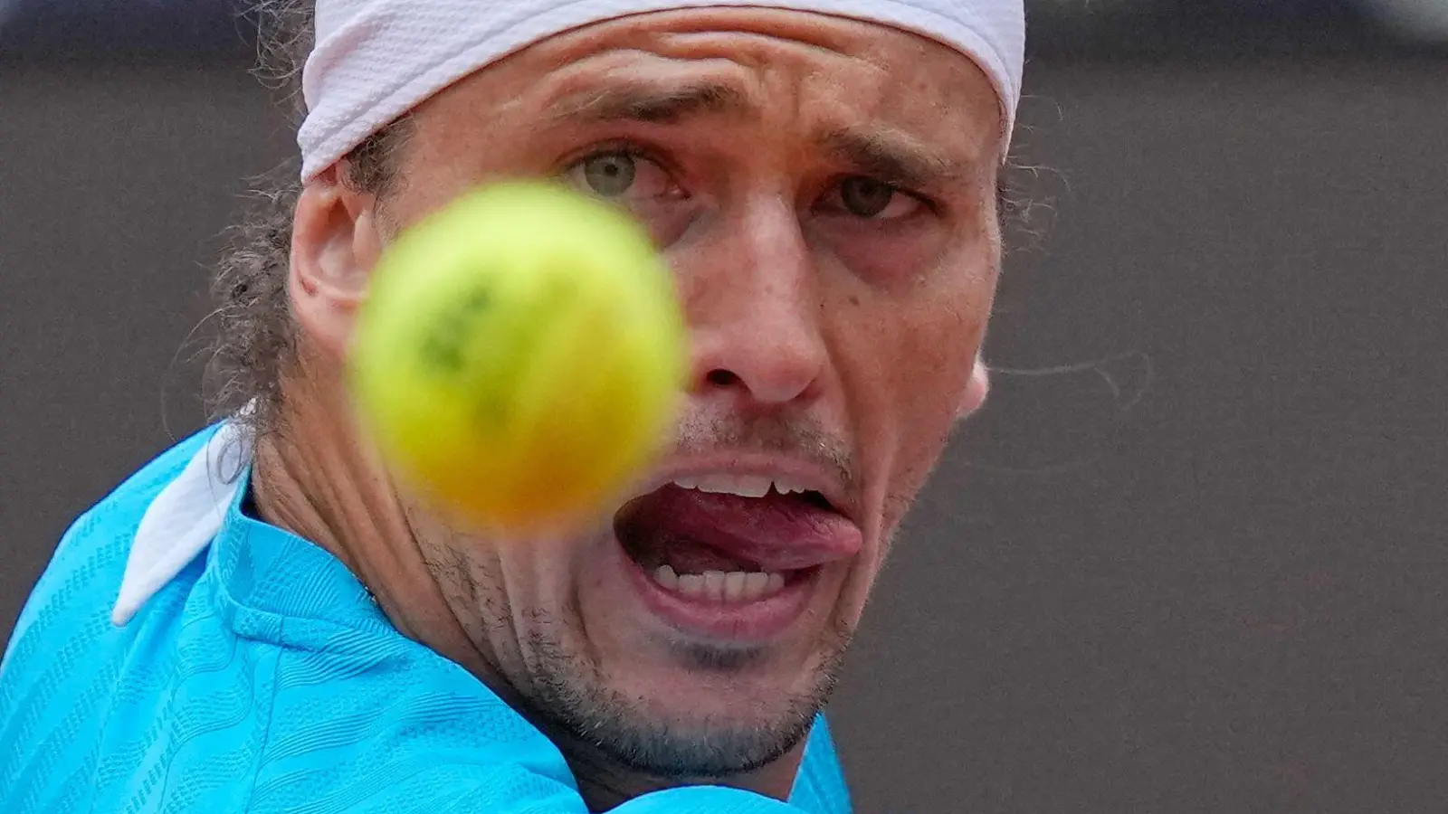 Alexander Zverev überzeugte in seiner Drittrundenpartie gegen den Belgier Alexander Blockx. (Foto: Alessandra Tarantino/AP/dpa)