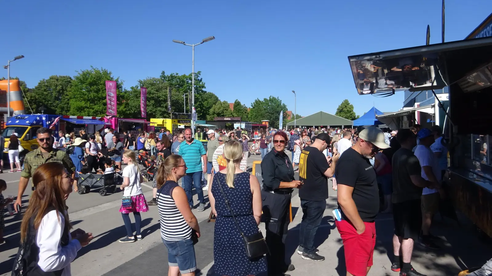 Das Freundschaftsfest im Jahr 2022 zog nach Armeeangaben etwa 5000 Menschen aufs Kasernengelände in Katterbach. (Archivfoto: Florian Pöhlmann)