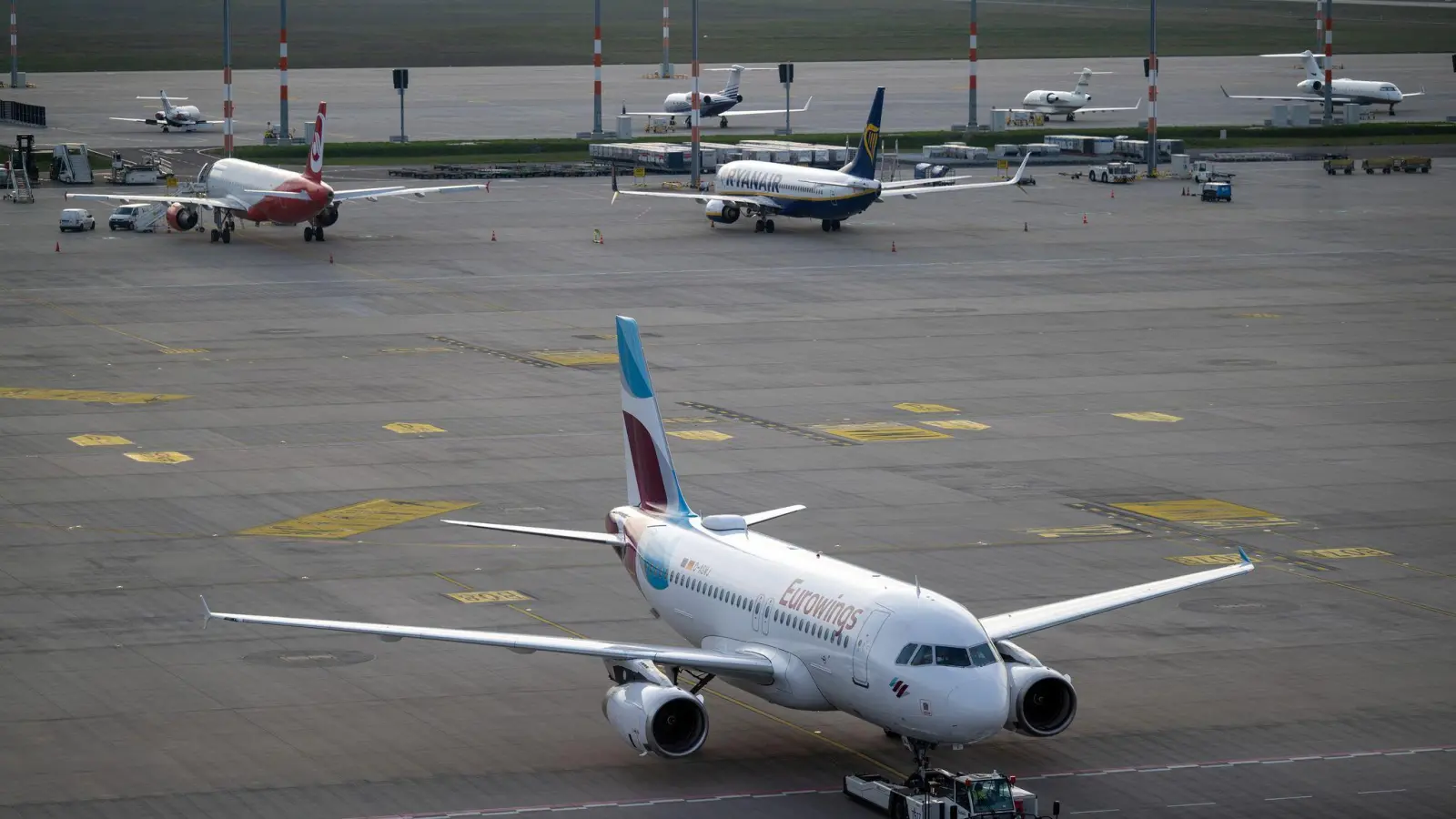 Eurowings baut ihr Angebot in Berlin aus.  (Foto: Soeren Stache/dpa)