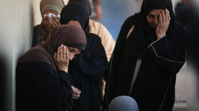 Die von der Hamas kontrollierte Gesundheitsbehörde im Gazastreifen geht davon aus, dass noch zahlreiche Tote unter Trümmern verschüttet sind. (Archivbild) (Foto: Abdel Kareem Hana/AP/dpa)