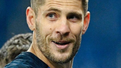 Mann des Abends in Sinsheim und von den Fans gefeiert: Andrej Kramaric. (Foto: Uwe Anspach/dpa)