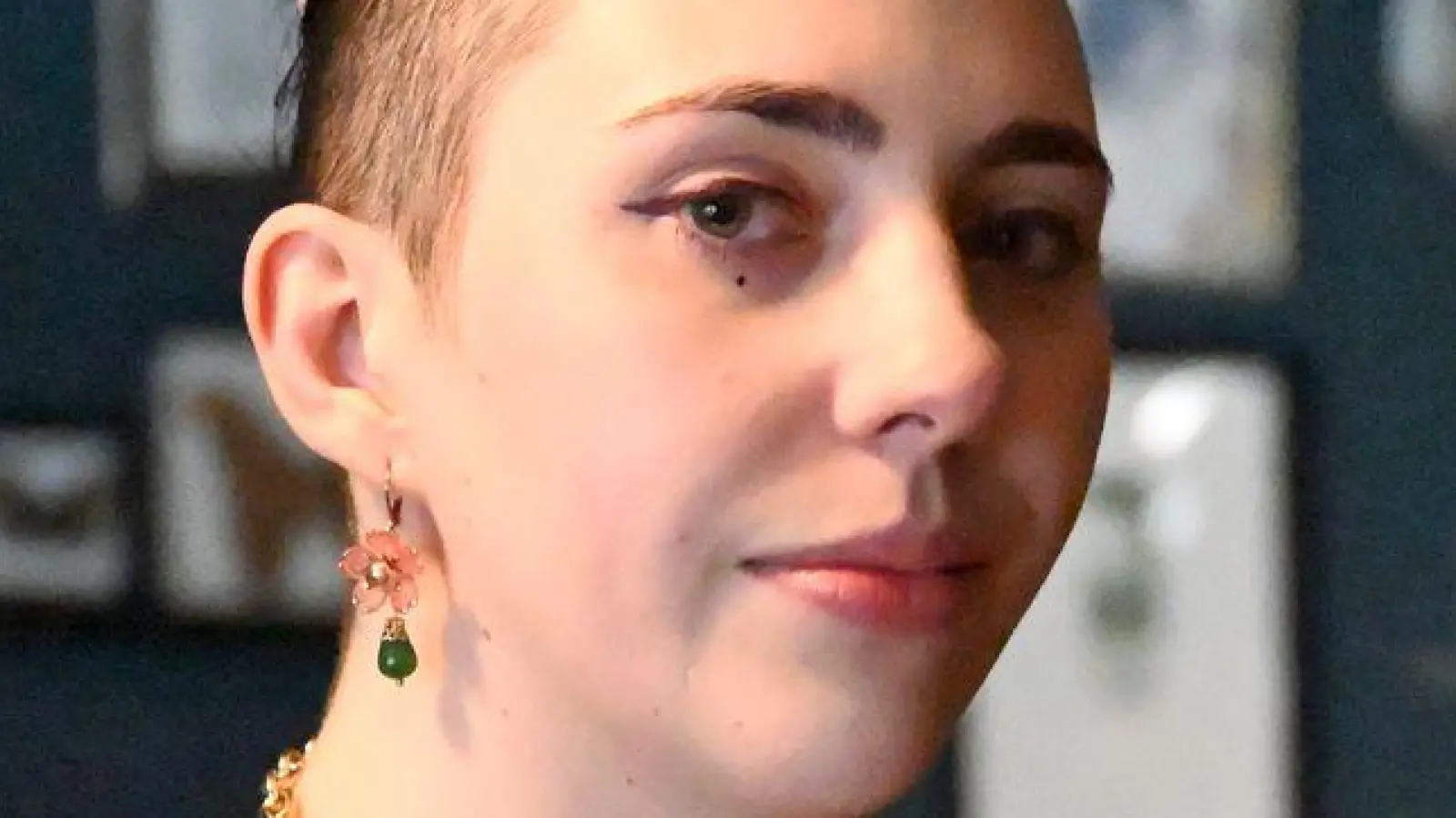 Toni hat in ihrer Jugend zum Cosplay gefunden. (Foto: Jennifer Brückner/dpa)