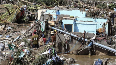 „Kalmaegi“ hatte mit Starkregen und heftigem Wind gewütet. (Foto: Jacqueline Hernandez/AP/dpa)