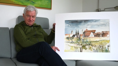 Aquarelle von Alfons Berse und Fotografien seines Sohnes Sebastian Berse werden im Rathausgewölbe gezeigt. (Foto: Luca Paul)