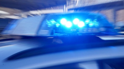 Die Polizei ermittelt zu den Hintergründen des Vorfalls. (Symbolbild) (Foto: Marcus Brandt/dpa)