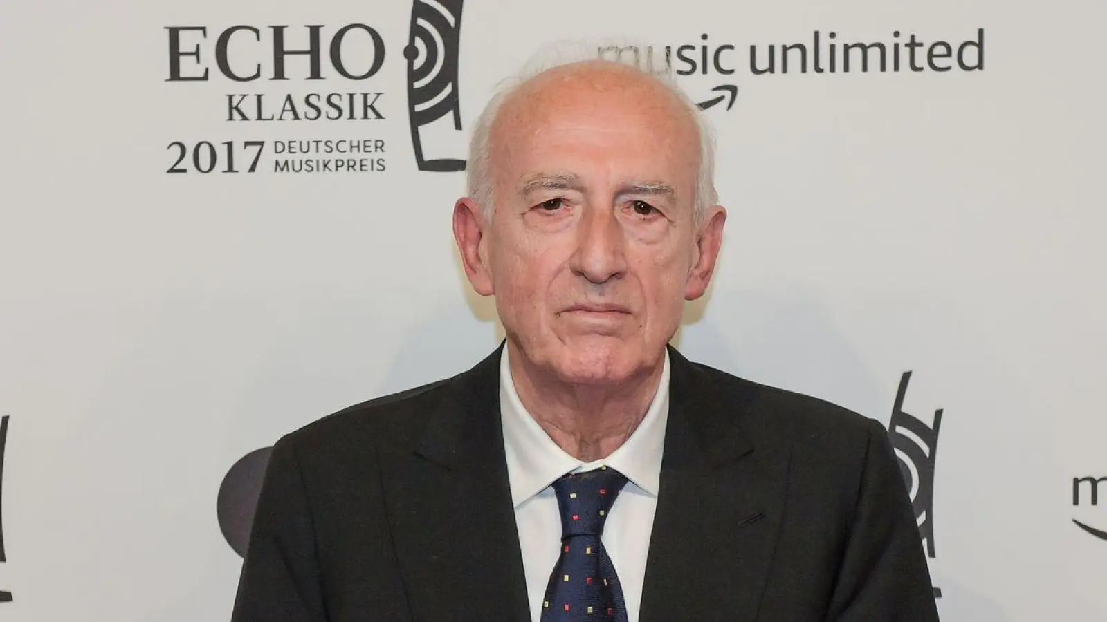 Der Pianist Maurizio Pollini bei der Verleihung des Echo-Klassik im Jahr 2017. (Foto: picture alliance / Axel Heimken/dpa)