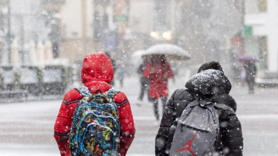 Der Durchzug des Sturmtiefs Juan hat in Spanien starken Schneefall mit sich gebracht. (Foto: C. Serrano/EUROPA PRESS/dpa)