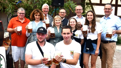 Statten Sie der Kirchweih in Neuhof an der Zenn vom 9. bis 13. Juli einen Besuch ab und genießen Sie die Zeit mit Freunden und der Familie.  (Foto: Gudrun Schwarz-Köhler)