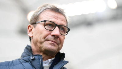 Guido Buchwald wurde als Spieler unter Christoph Daum 1992 mit dem VfB Stuttgart deutscher Meister. (Foto: Tom Weller/dpa)