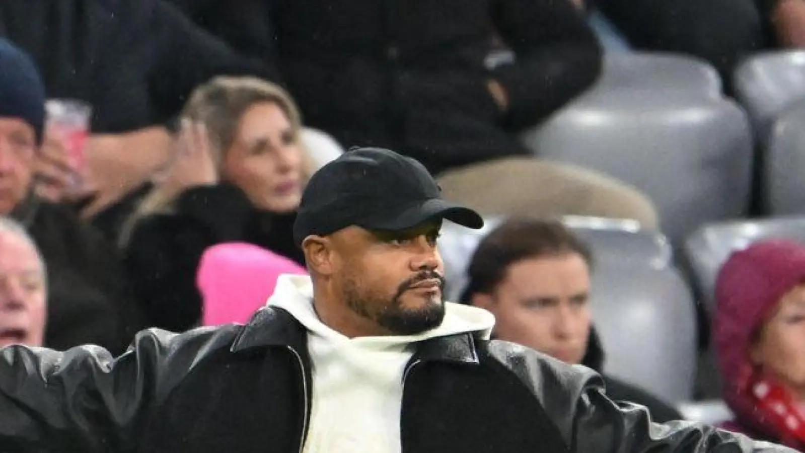 Vincent Kompany war am Mittwoch in der Champions League noch aktiv.  (Foto: Peter Kneffel/dpa)