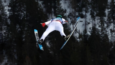 Nicht zu schlagen: Domen Prevc. (Foto: Karl-Josef Hildenbrand/dpa)