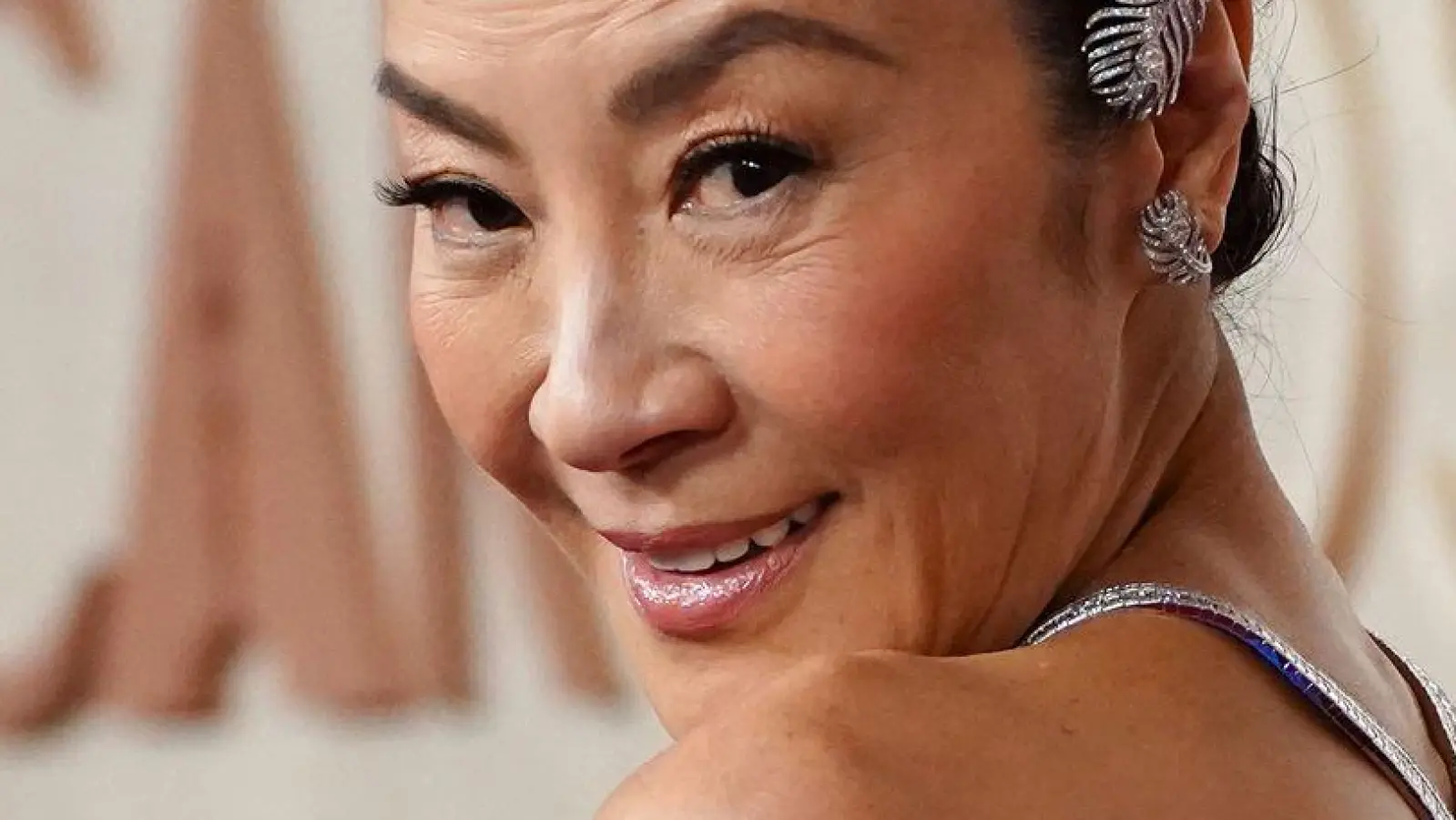 Oscar-Preisträgerin Michelle Yeoh ist für einen Schmähpreis nominiert. (Archivbild)  (Foto: Jordan Strauss/Invision/dpa)