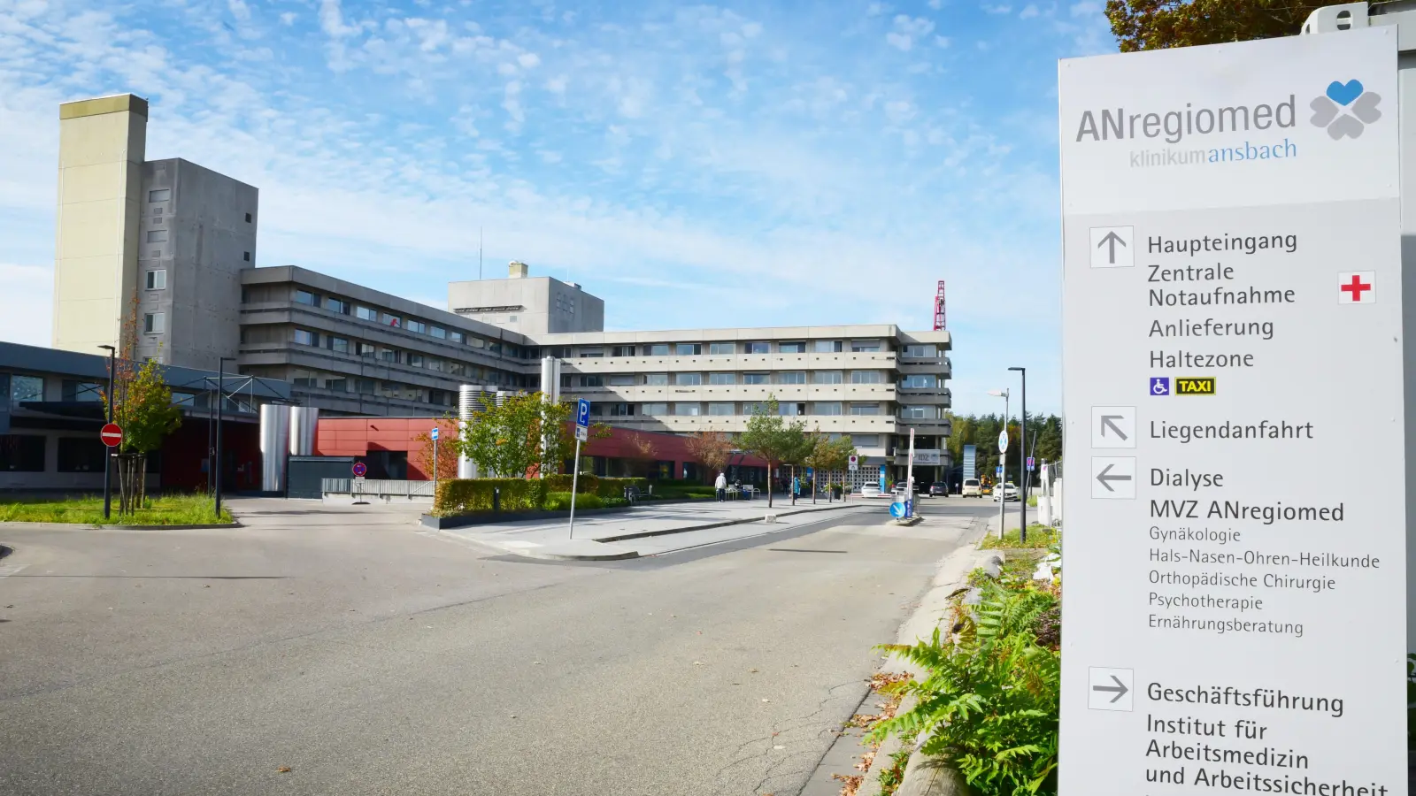 Die Krankenhausreform des Bundes, aber auch die finanzielle Lage hätten den Landkreis und die Stadt Ansbach als Träger veranlasst, eine Strategie zur Neuausrichtung des Unternehmens zu entwickeln. (Foto: Irmeli Pohl)