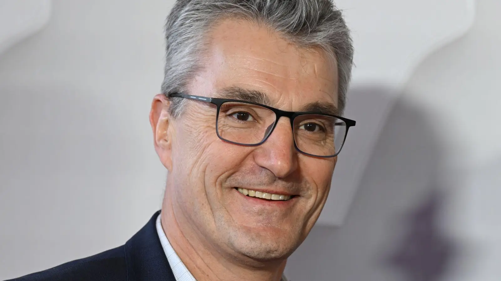 Kommando zurück beim Handshake-Dialog: Knut Kircher (Archivbild) (Foto: Arne Dedert/dpa)