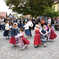 Für beste Unterhaltung ist einmal mehr gesorgt. Alle Generationen freuen sich auf das Fest und feiern zusammen. (Foto: Alexander Biernoth)