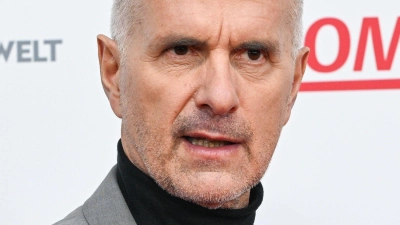 Christoph Maria Herbst zollt Thomas Gottschalks Arbeitsmoral Respekt.  (Foto: Jens Kalaene/dpa)