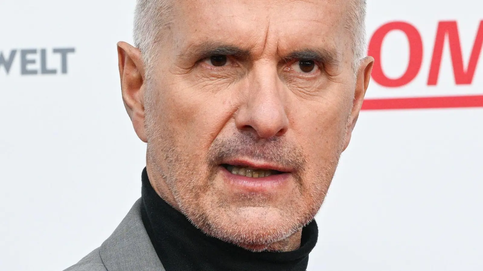 Christoph Maria Herbst zollt Thomas Gottschalks Arbeitsmoral Respekt.  (Foto: Jens Kalaene/dpa)