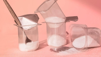 Die Zeitschrift „Öko-Test“ hat 15 Kinder-Milchprodukte auf ihren Zuckergehalt geprüft. (Foto: Anna Hirte/dpa-tmn)