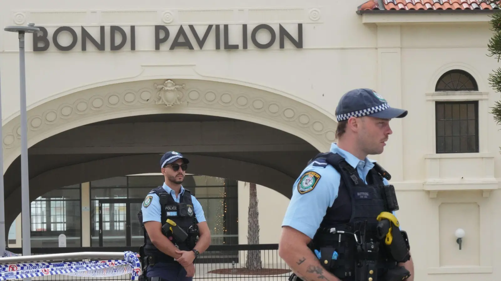 Der Bondi Beach bleibt erst mal geschlossen.  (Foto: Mark Baker/AP/dpa)