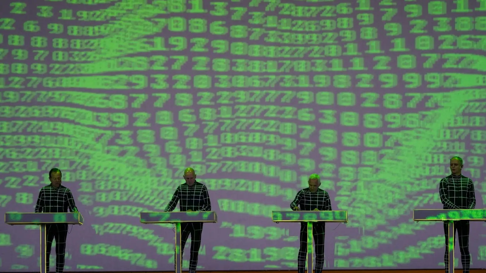 Der Rechtsstreit zwischen den Elektropop-Pionieren von Kraftwerk und Musikproduzent Moses Pelham beschäftigt die Gerichte seit mehr als 20 Jahren. (Archivbild) (Foto: Alberto Pezzali/Invision/AP/dpa)