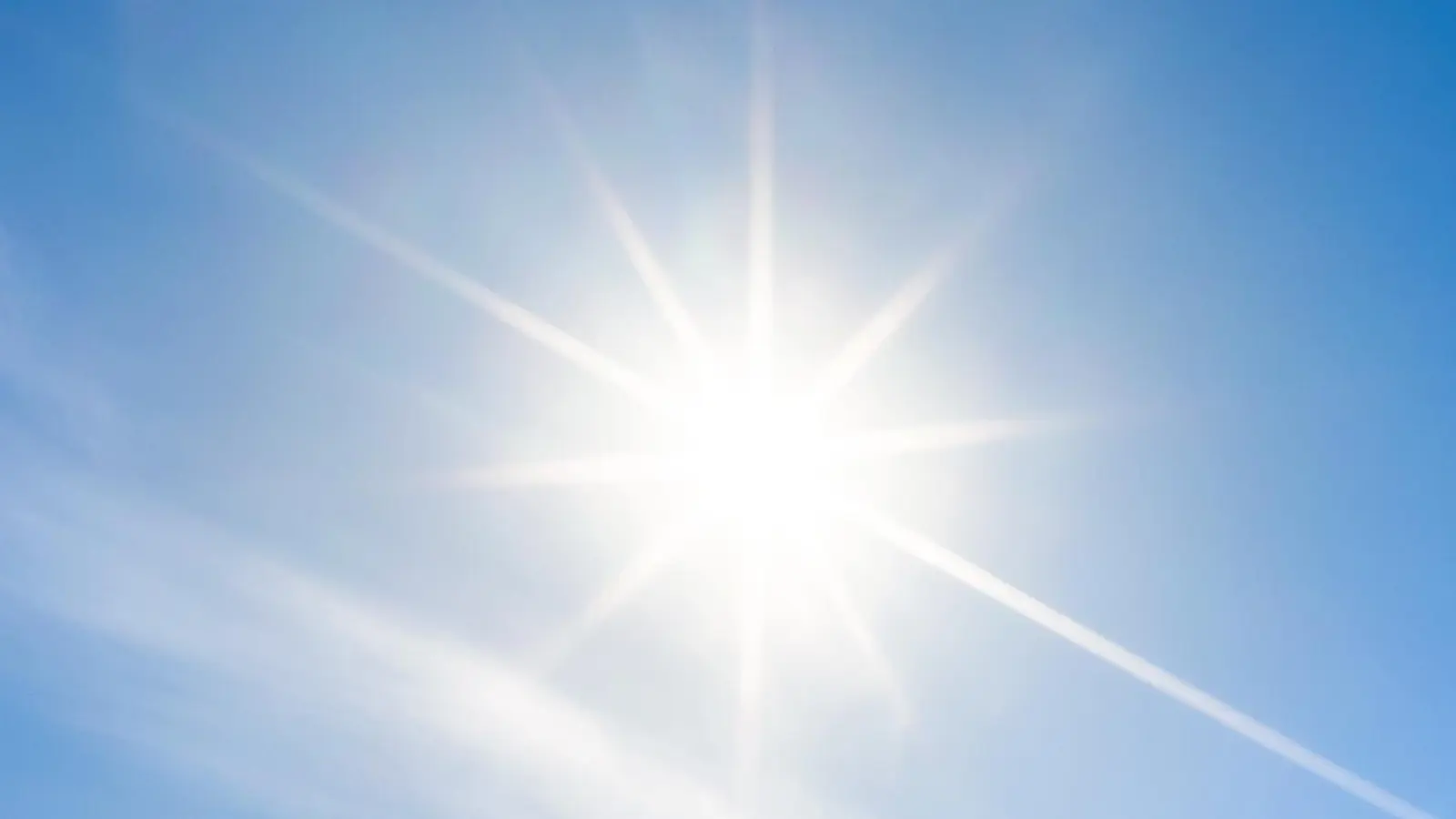 Die Umstellung der Großwetterlage sorgt wohl bis auf Weiteres für ungewöhnlich heißes Hochsommerwetter. (Symbolbild: Mirko Fryska)