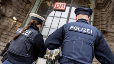 Der Verdächtige soll mit Drogen gehandelt haben. (Symbolbild) (Foto: Daniel Karmann/dpa)