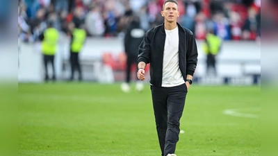 Die Zukunft von Daniel Bauer beim VfL Wolfsburg ist weiter ungewiss. (Foto: Harry Langer/dpa)