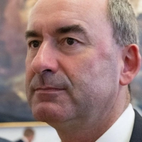 Die Flugblattaffäre brachte Freie-Wähler-Chef Aiwanger 2023 massiv unter Druck. Am Ende konnte seine Partei bei der Landtagswahl von der kontroversen Debatte gar profitieren. (Archivbild) (Foto: Sven Hoppe/dpa-Pool/dpa)