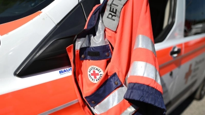 Der 67-Jährige wurde zunächst reanimiert, starb aber später im Krankenhaus. (Symbolbild) (Foto: Patrick Seeger/dpa)
