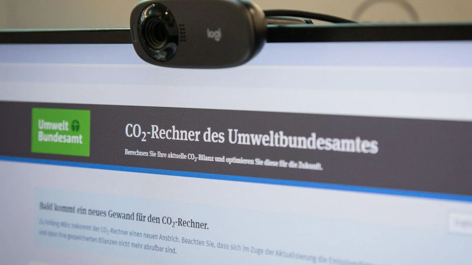 Der CO2-Rechner vom Umweltbundesamt hilft dabei, schnell die CO2-Bilanz zu ermitteln. (Foto: Christin Klose/dpa-tmn)