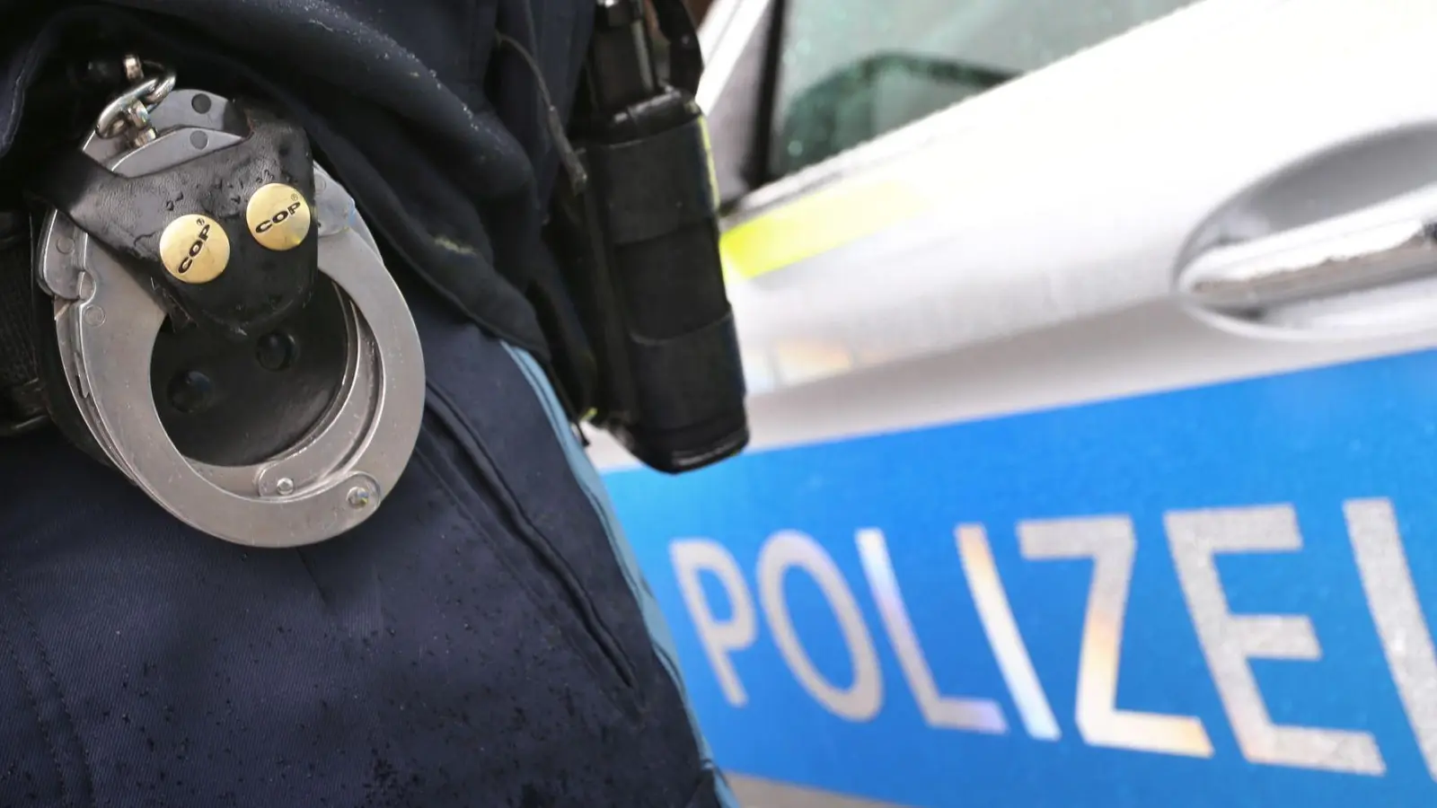 Einbrecher stahlen aus einer Münchner Wohnung einen Tresor mit hoher Beute. (Symbolbild) (Foto: Karl-Josef Hildenbrand/dpa)
