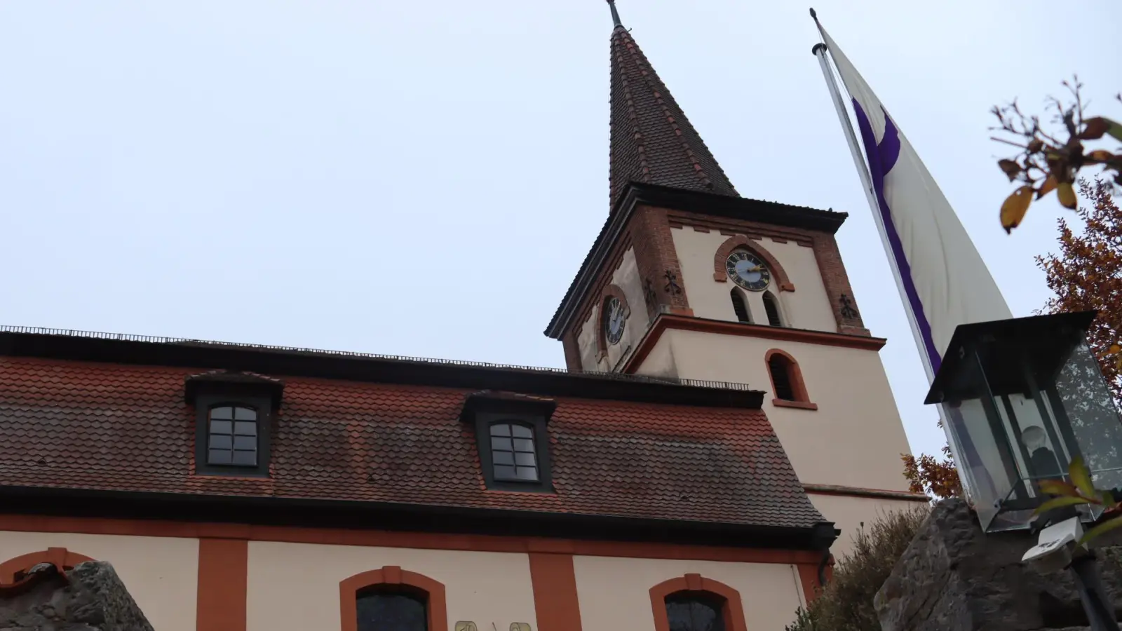 Die Kirche St. Roswinda in Schornweisach. (Foto: Rainer Fritsch)