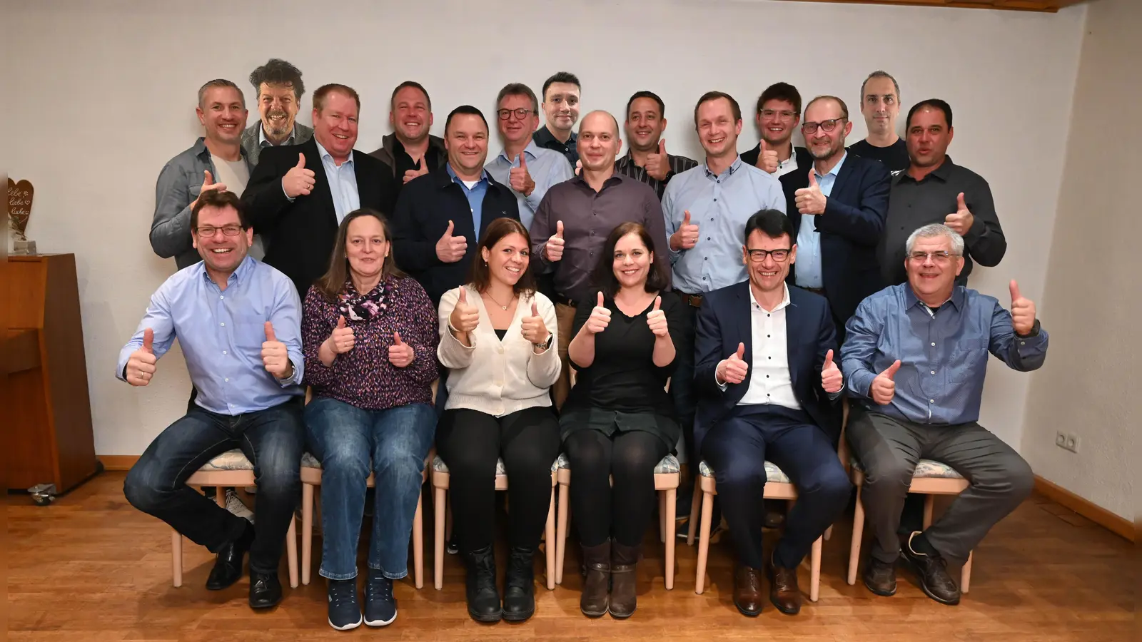 Mit diesen Kandidatinnen und Kandidaten gehen die Fortschrittlichen Bürger Herrieden Stadt und Land bei der Kommunalwahl ins Rennen. (Foto: Fortschrittliche Bürger/Petra Gaab)