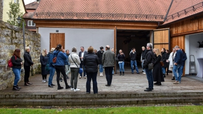 Die Teilnehmenden der internationalen Leader-Exkursion sahen sich in Feuchtwangen das Nixel-Areal (Foto) sowie das KulturKino an.<br> (Foto: Stadt Feuchtwangen/Rebecca Weber)